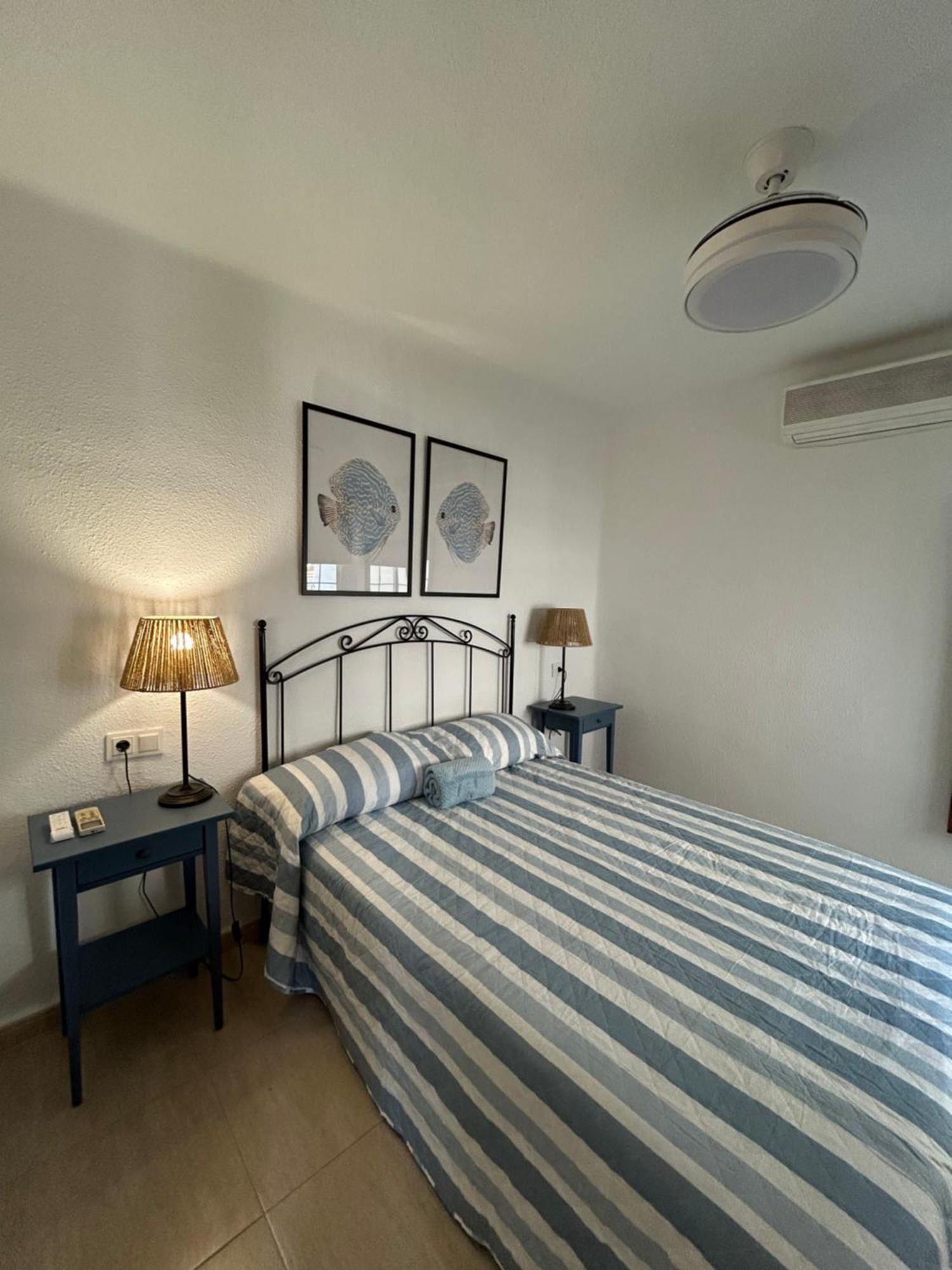 Blue Apartament Torre Del Mar Exterior photo